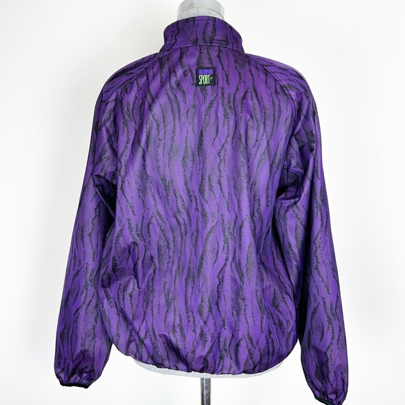 Vintage In Sport Windbreaker - Picture 4 of 13